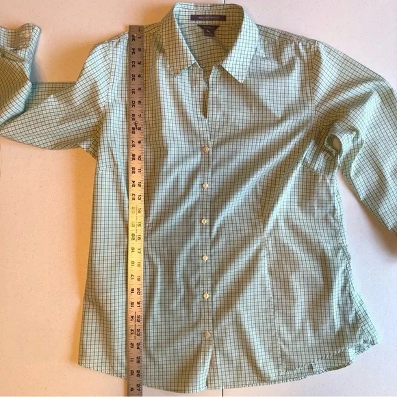 Eddie Bauer Woman’s Green/White Plaid Button-Up Shirt Size TL - Picture 3 of 7